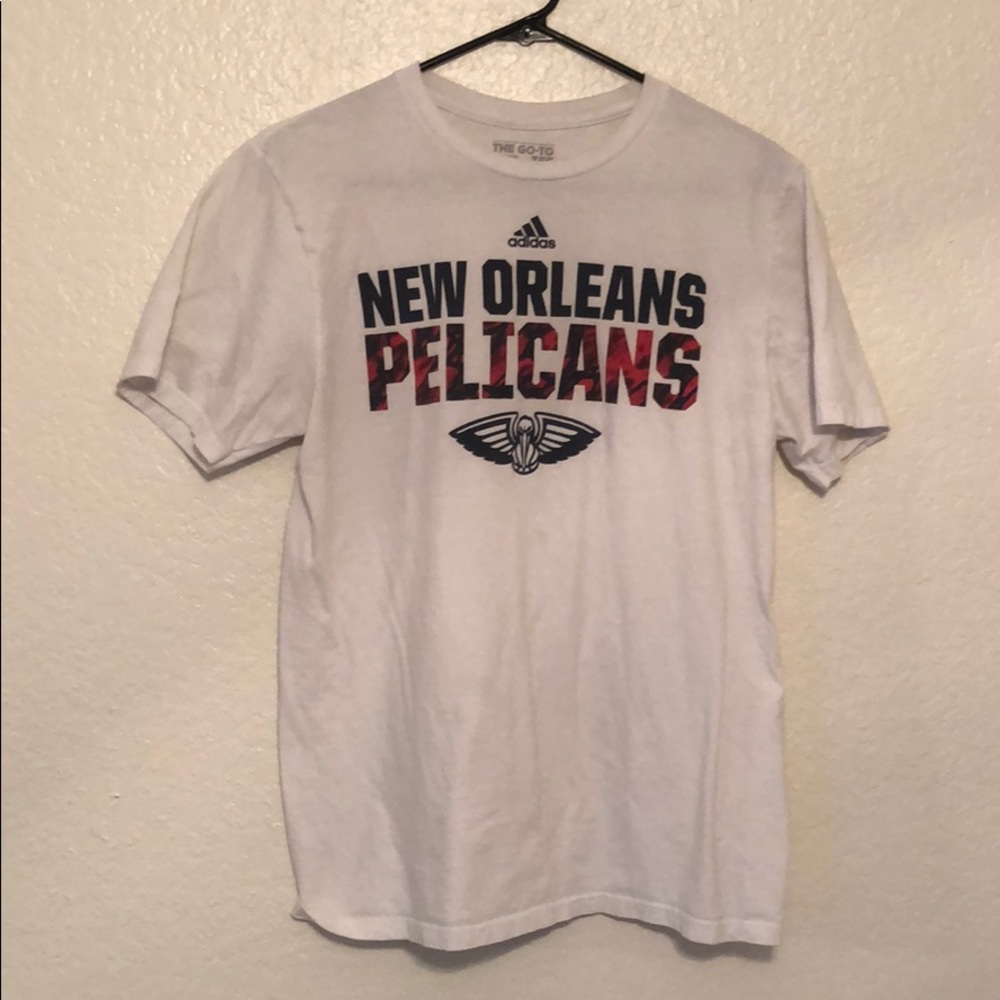 New Orleans pelicans t shirt